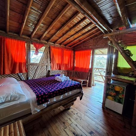 Hotel Guatape Adrianas Bambu エクステリア 写真