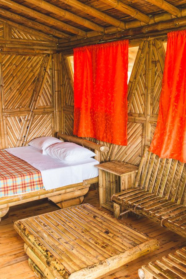 Hotel Guatape Adrianas Bambu エクステリア 写真